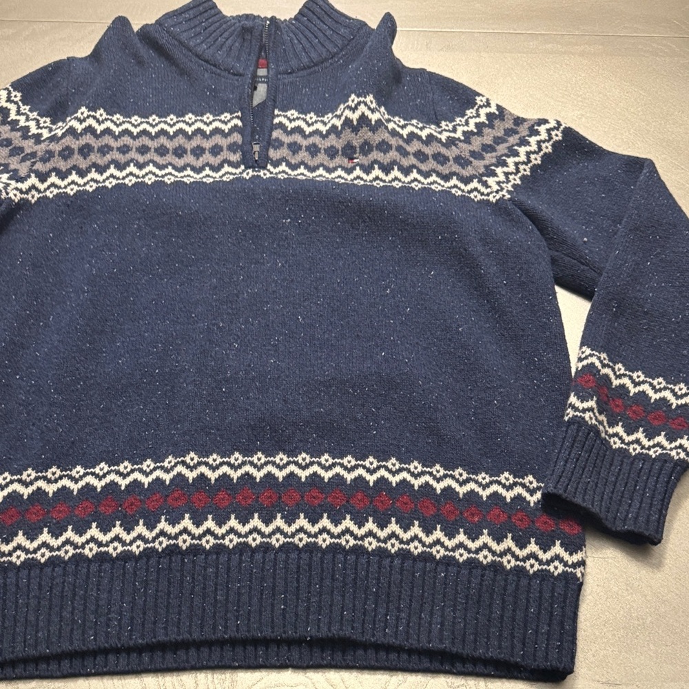 Tommy Hilfiger Men's Navy and Red Zip-Up Sweater - Picture 8 of 12